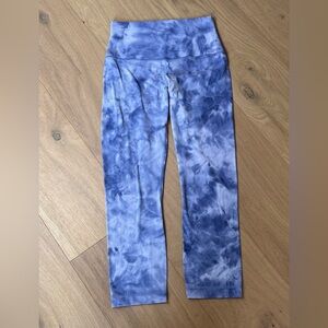 Lululemon Lavender Tie-Dye Leggings 4